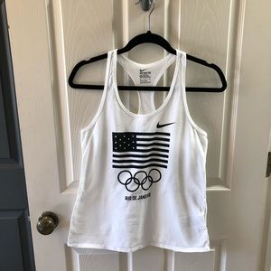 Nike tank top size M